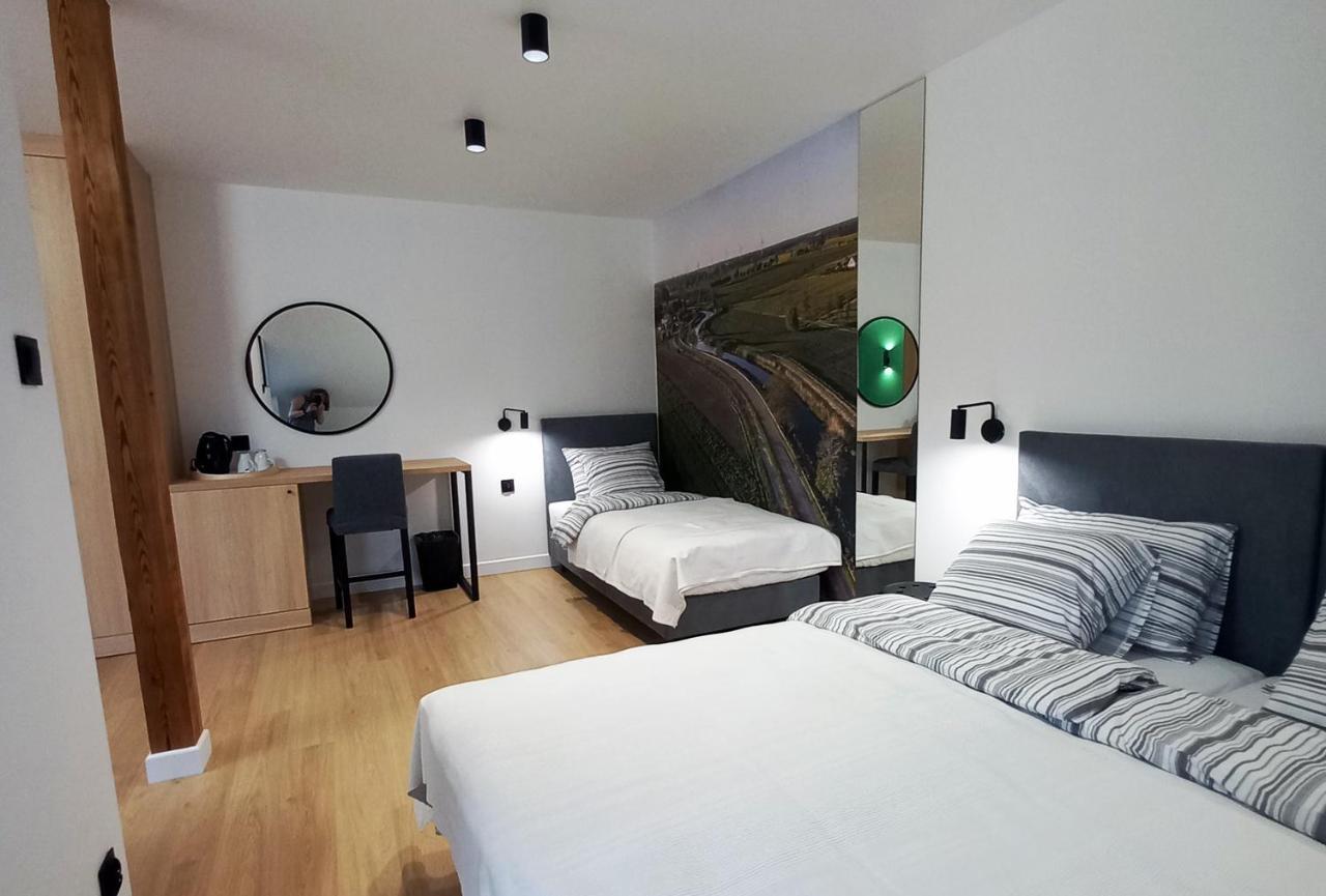 Apartamenty Miedzy Mostami Stegna  Buitenkant foto