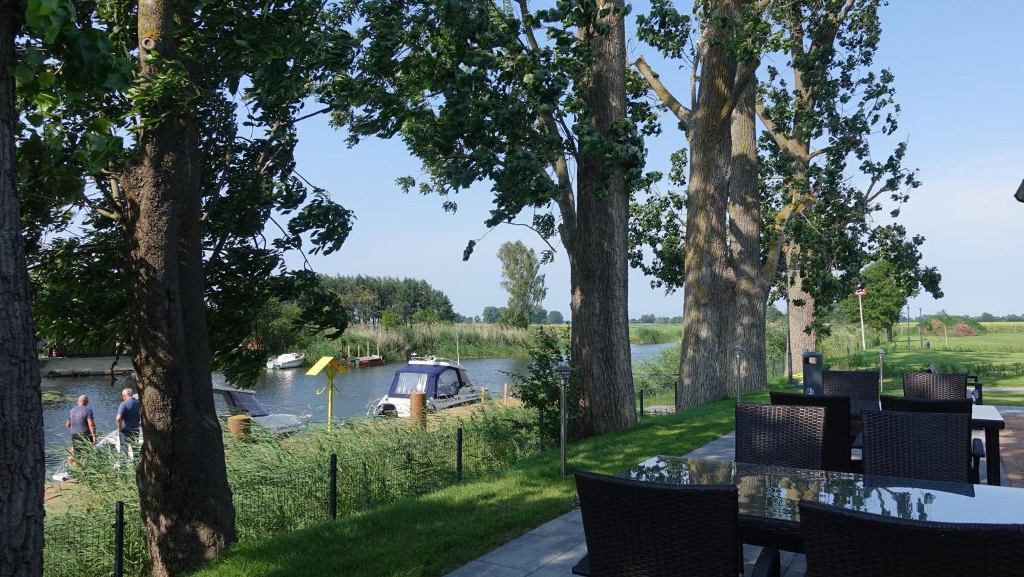 Apartamenty Miedzy Mostami Stegna  Buitenkant foto